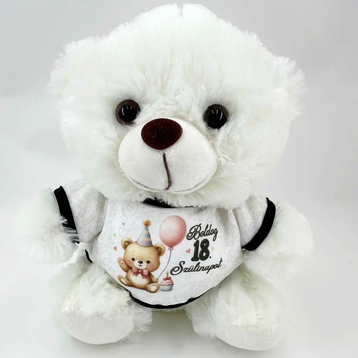 Plüss fehér Maci 25 cm – Boldog 18. Szülinapot