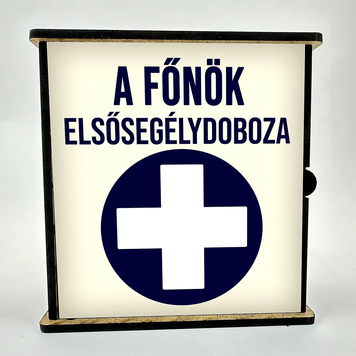 Vicces elsősegély doboz – A főnök elsősegély doboza